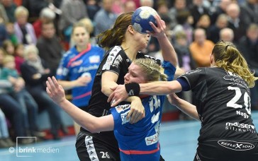 Laura Rüffieux und ihre Team-Kolleginnen wollen sich morgen gegen Celle durchsetzen. © brink-medien